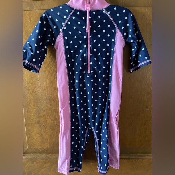 GUC 2-3 yr JoJo Maman Bebe Blue and Pink Polka Dot Elephant Rash Guard - Picture 2 of 6